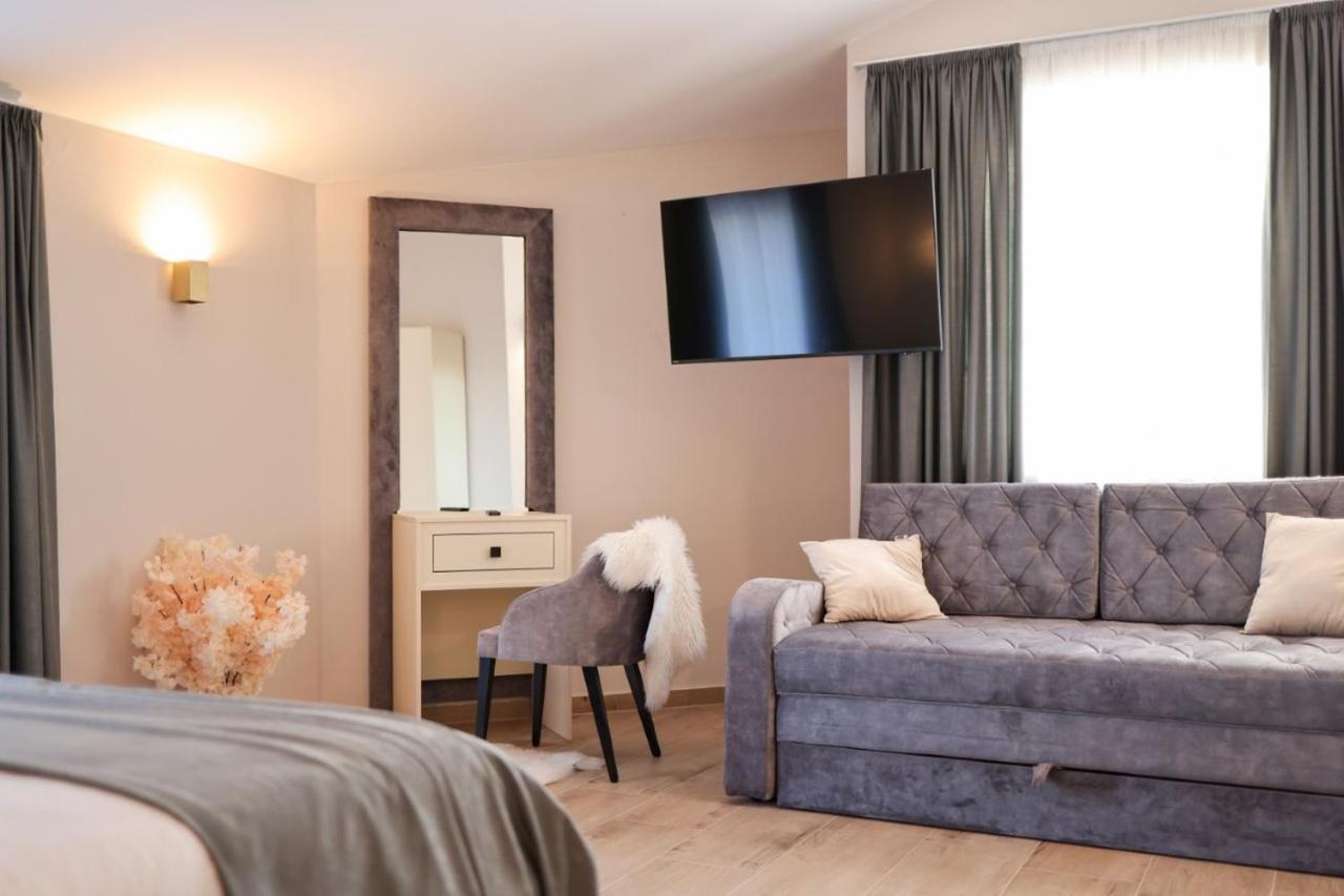 Castello Exclusive Rooms With Breakfast - By Ta Leut Agency Privlaka  Ngoại thất bức ảnh