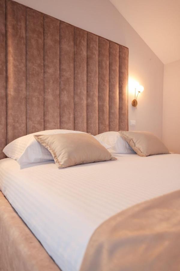Castello Exclusive Rooms With Breakfast - By Ta Leut Agency Privlaka  Ngoại thất bức ảnh